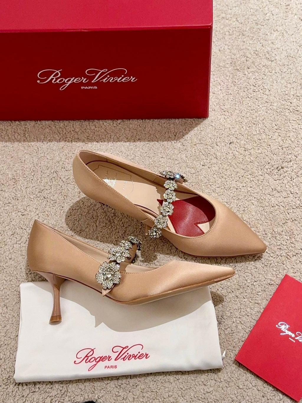 EFFLORESCENCE MARY JANE PUMPS IN TAN BEIGE SILK