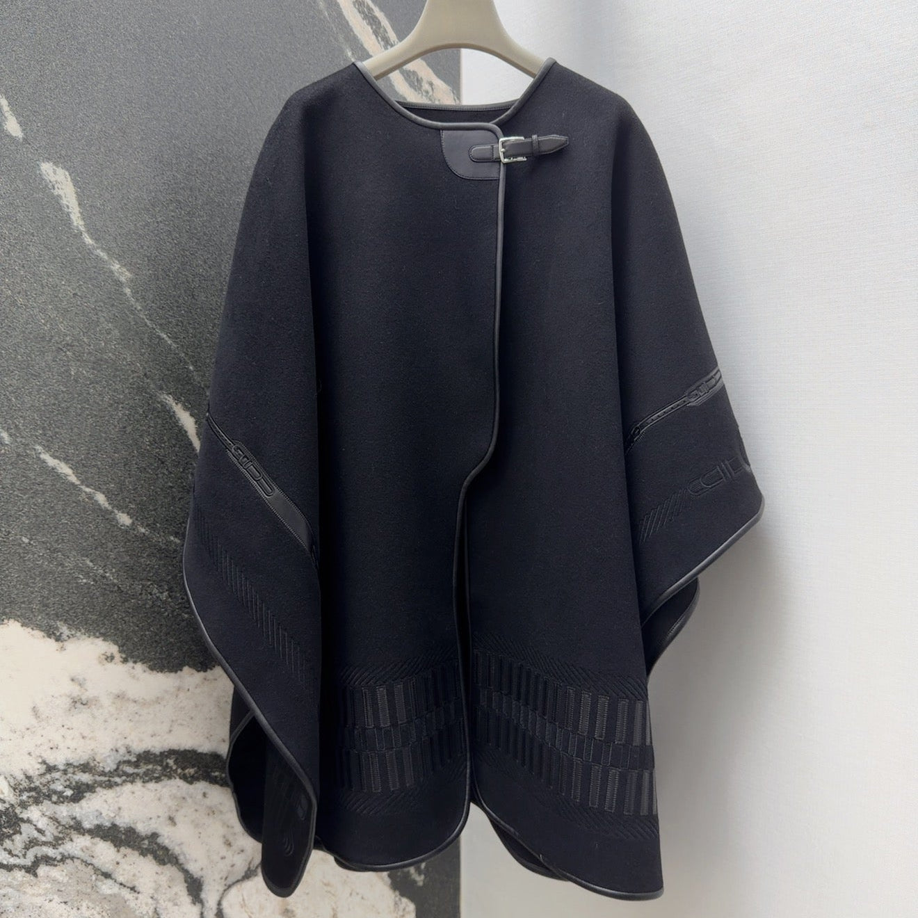 HERMES 25S CAPE COAT 006